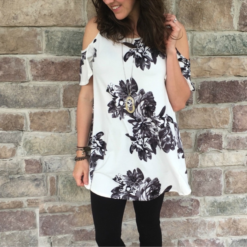 Pinkblush Cold Shoulder Tee White Gray Floral Size Small